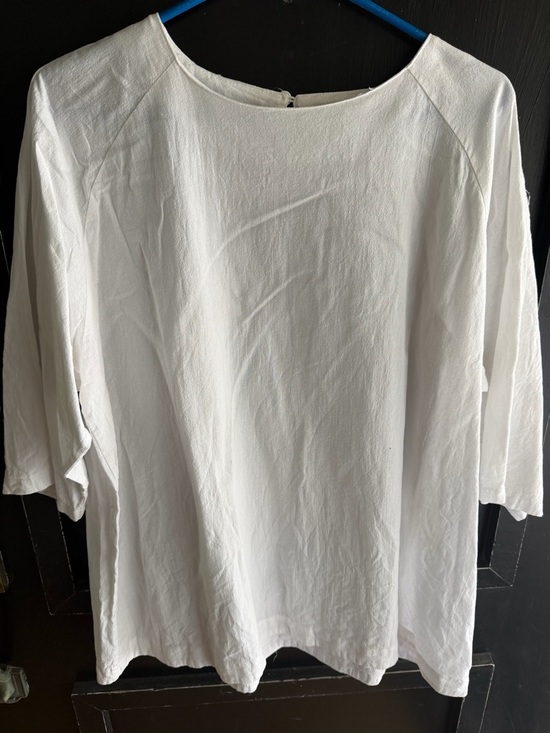 Tops - Minimal White Boatneck Tunic Top